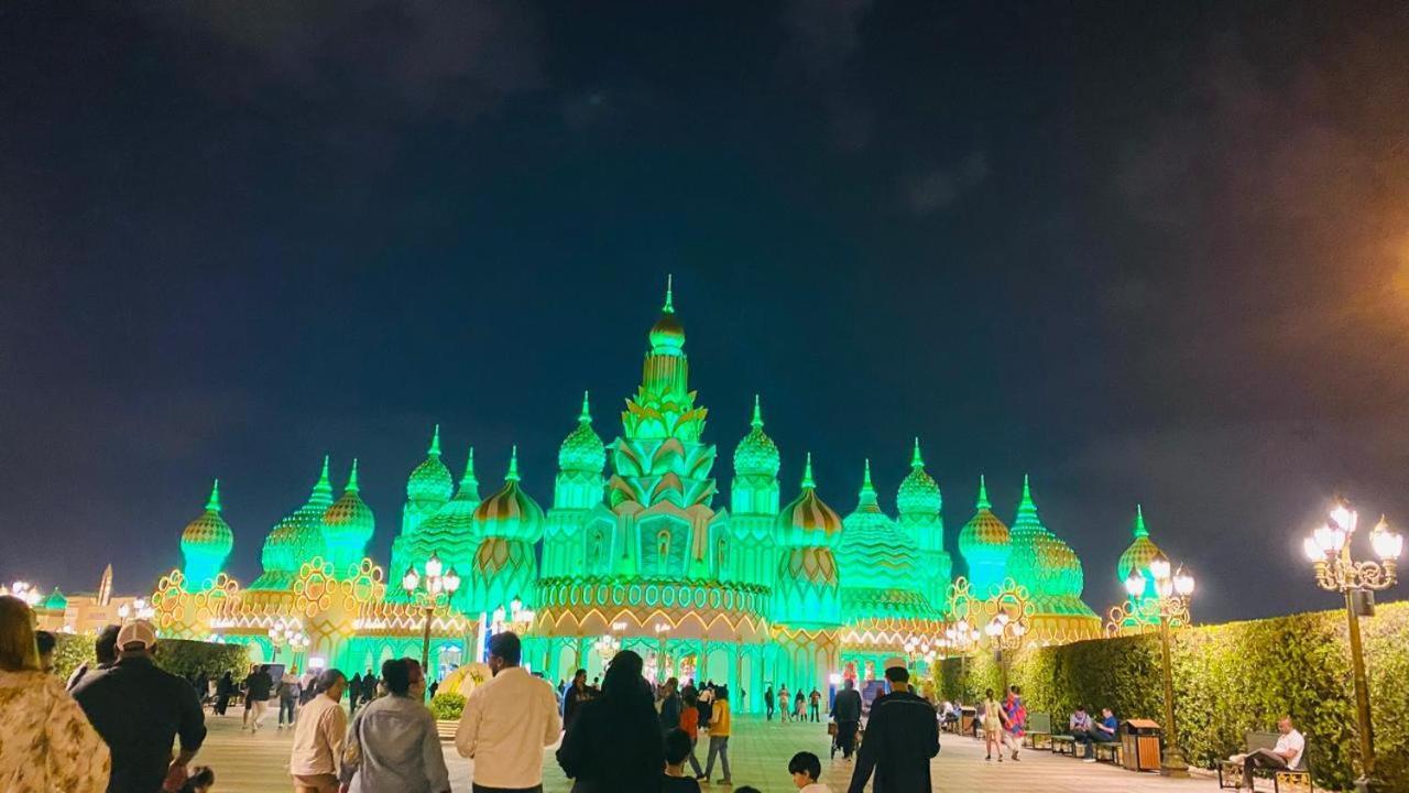 Yoi Pod Hostel - Deira Dubai Eksteriør billede