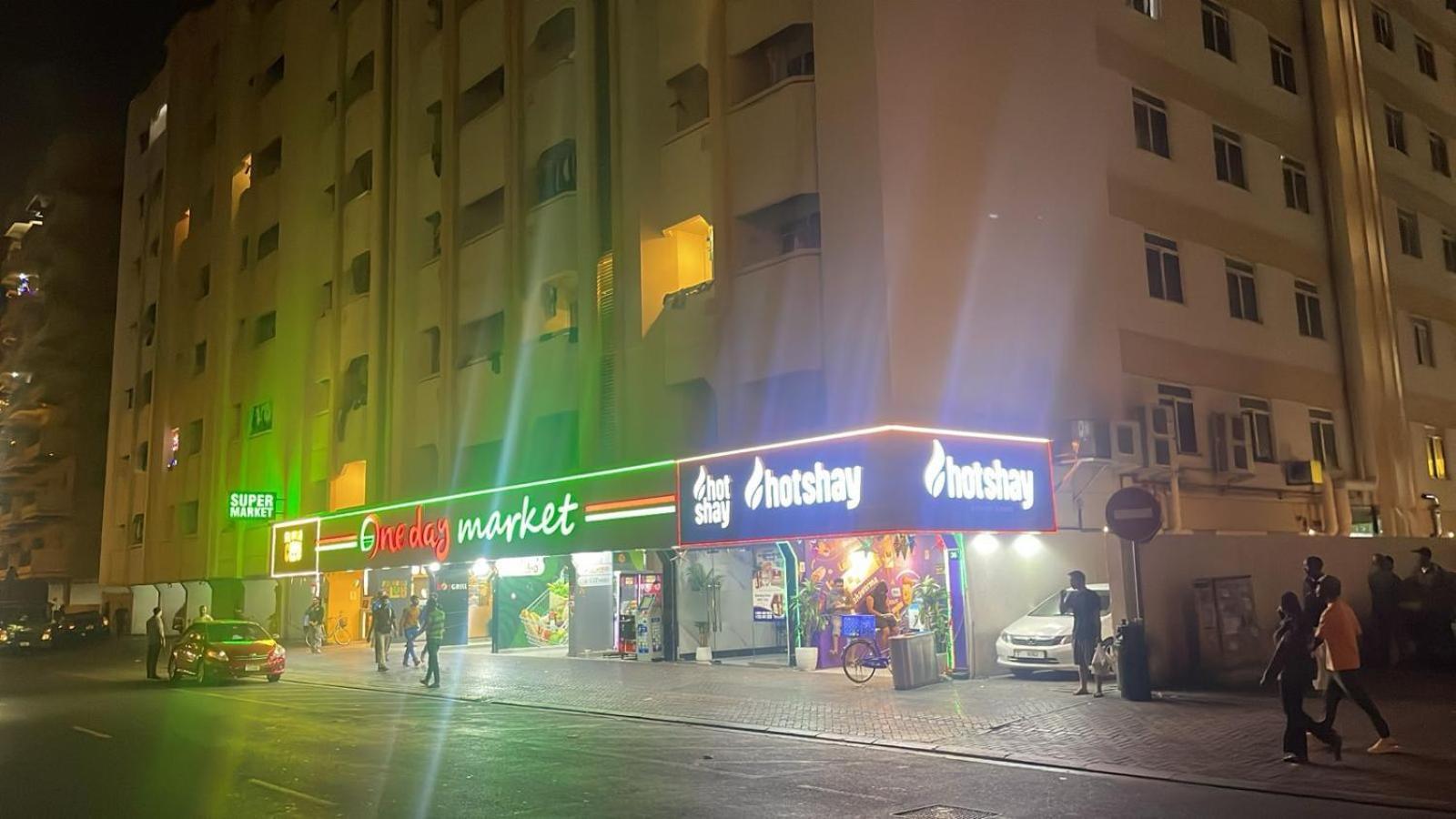 Yoi Pod Hostel - Deira Dubai Eksteriør billede